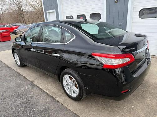 Super Black 2015 Nissan Sentra SV