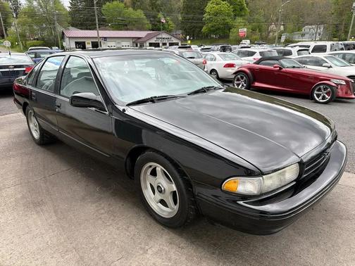 Black 1995 Chevrolet Caprice