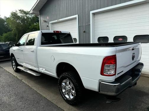 2021 RAM 2500 Big Horn Crew Cab 4x4 8' Box