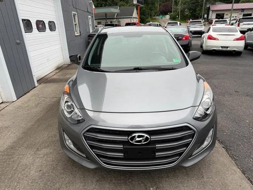 Galactic Gray 2017 Hyundai Elantra GT Base
