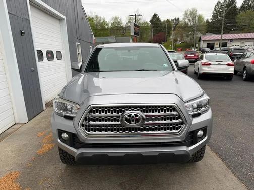 Silver Sky Metallic 2017 Toyota Tacoma TRD Off Road
