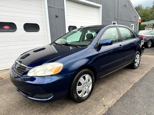2005 Toyota Corolla LE