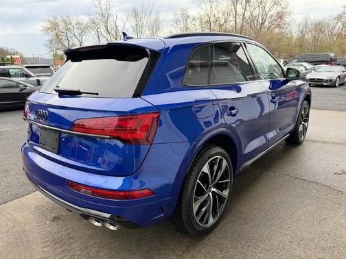 2022 Audi SQ5 3.0T Premium Plus