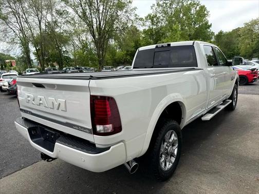 2018 RAM 2500 Limited Crew Cab 4x4 8' Box