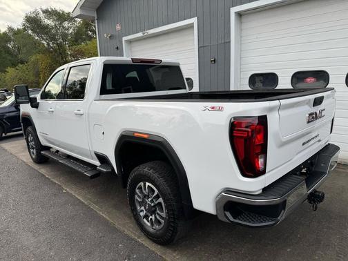 2023 GMC Sierra 2500 SLE
