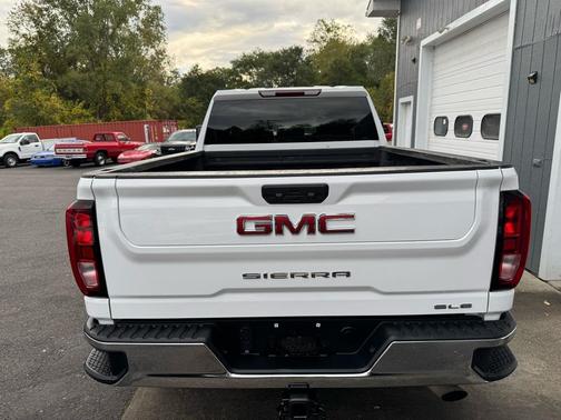 2023 GMC Sierra 2500 SLE