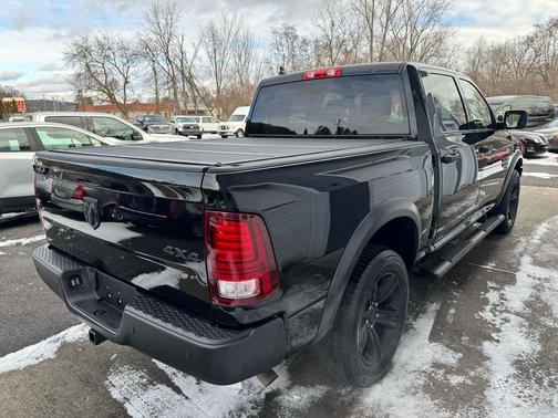 2022 RAM 1500 Classic Warlock Crew Cab 4x4 5'7' Box