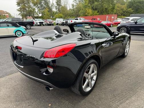 2008 Pontiac Solstice Base