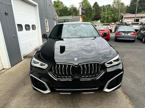 2022 BMW X6 xDrive40i