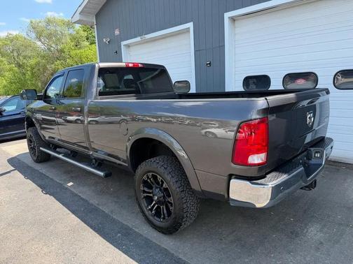 Granite Crystal Metallic 2017 RAM 3500 Tradesman Crew Cab 4x4 8' Box
