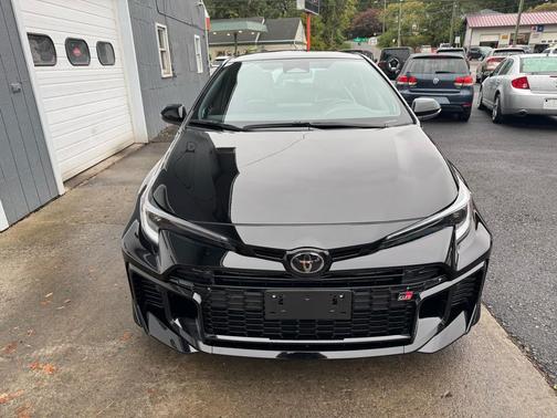 2025 Toyota GR Corolla Premium