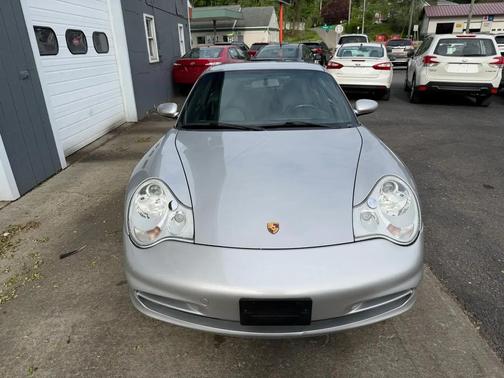 Arctic Silver Metallic 2002 Porsche 911 Carrera