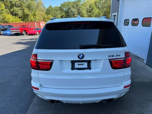 2011 BMW X5 M Base