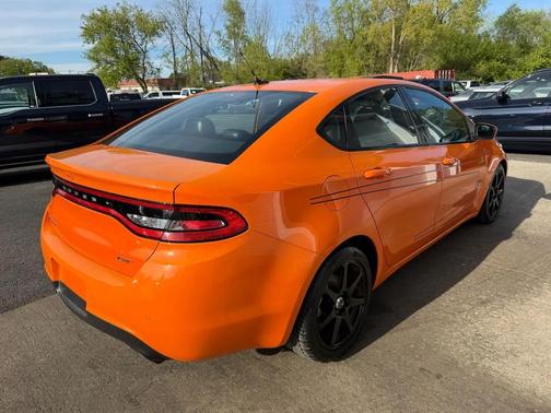 Header Orange 2014 Dodge Dart GT