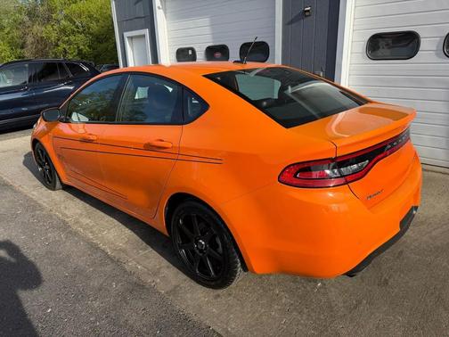 Header Orange 2014 Dodge Dart GT
