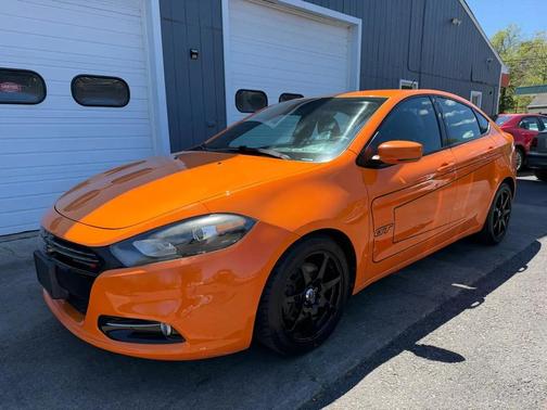 Header Orange 2014 Dodge Dart GT