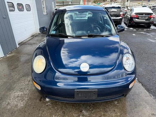2004 Volkswagen New Beetle GL