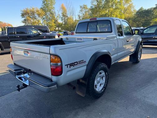 2003 Toyota Tacoma Xtracab