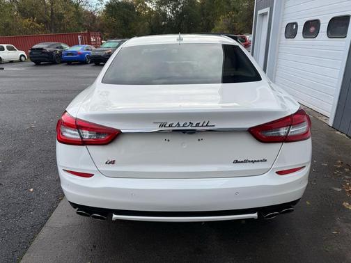 2014 Maserati Quattroporte S Q4