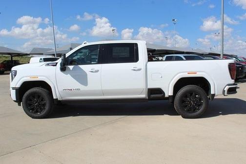 2025 GMC Sierra 2500 AT4