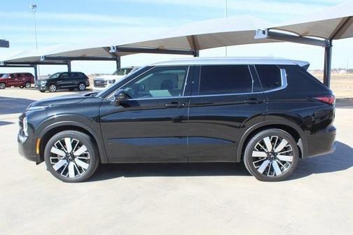 2025 Mitsubishi Outlander SEL