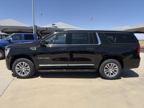Onyx Black 2026 GMC Yukon XL Denali