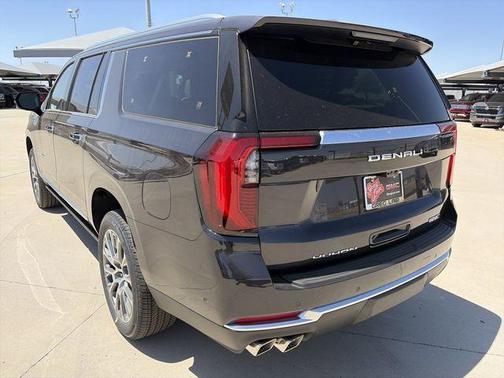 Titanium Rush Metallic 2026 GMC Yukon XL Denali