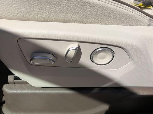 Glacier White 2026 GMC Yukon Denali