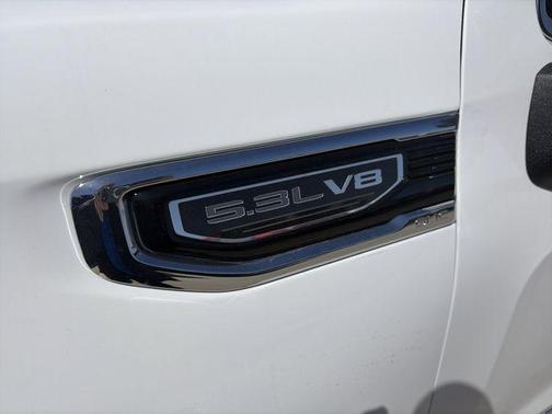 Summit White 2026 GMC Sierra 1500 SLE