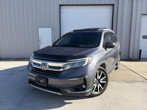Gray 2020 Honda Pilot Touring 7-Passenger