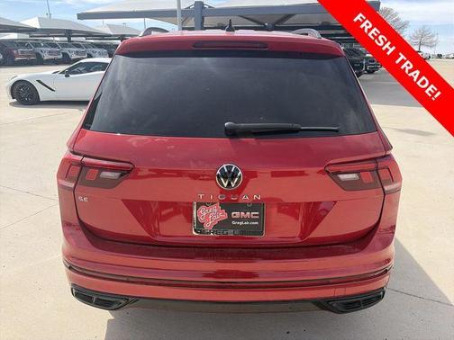 2024 Volkswagen Tiguan 2.0T SE R-Line Black