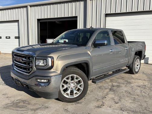 Pepperdust Metallic 2017 GMC Sierra 1500 SLT