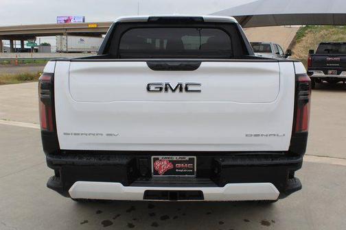2025 GMC Sierra EV Denali
