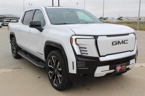 2025 GMC Sierra EV Denali