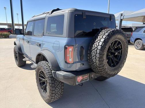 Azure Gray Metallic 2024 Ford Bronco Badlands