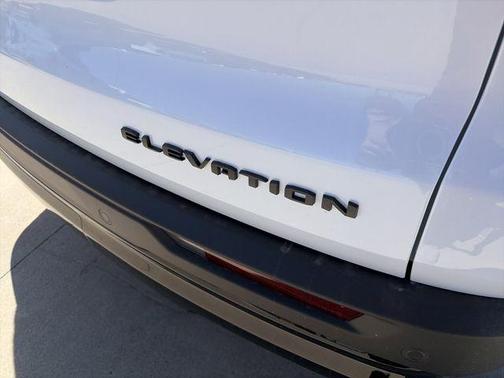 Glacier White 2026 GMC Acadia Elevation