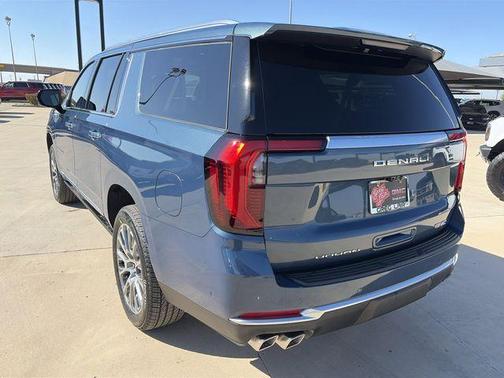 Metallic 2026 GMC Yukon XL Denali