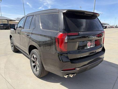 Onyx Black 2026 GMC Yukon AT4 Ultimate