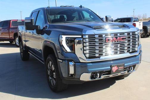 2024 GMC Sierra 2500 Denali