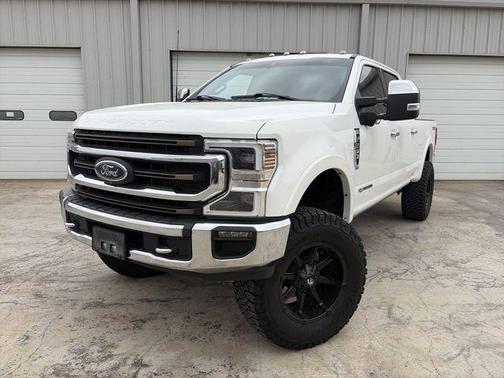 White Metallic 2022 Ford F-250 King Ranch