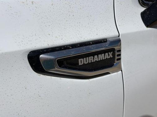 Summit White 2026 GMC Yukon Denali