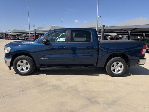 Patriot Blue Pearlcoat 2022 RAM 1500 Big Horn