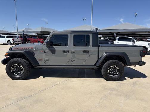 Sting Gray Clearcoat 2023 Jeep Gladiator Mojave