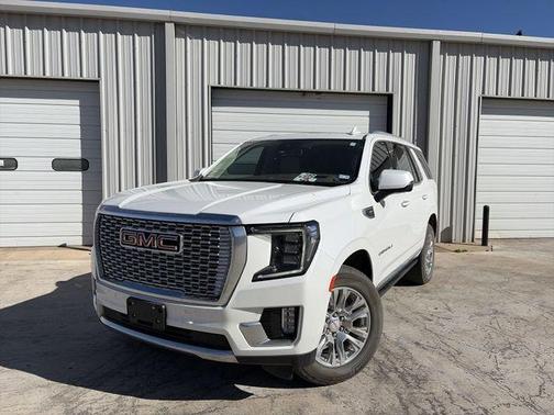 2023 GMC Yukon Denali