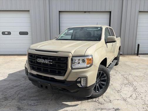 Desert Sand Metallic 2021 GMC Canyon Elevation