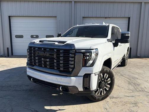 Summit White 2024 GMC Sierra 2500 Denali Ultimate