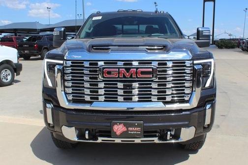2025 GMC Sierra 2500 Denali