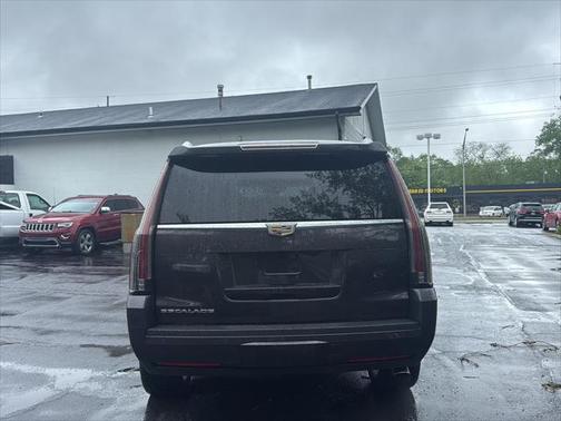 2016 Cadillac Escalade Premium