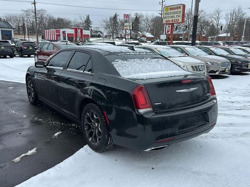 2015 Chrysler 300 S