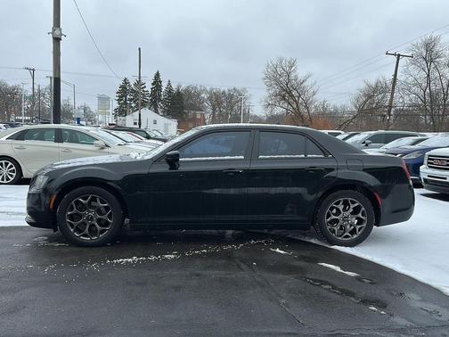 2015 Chrysler 300 S